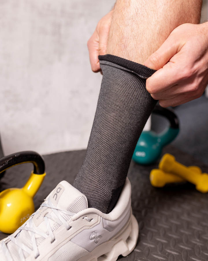 Soft, breathable socks woven with 5% pure silver thread to naturally kill odour-causing bacteria and reduce moisture.