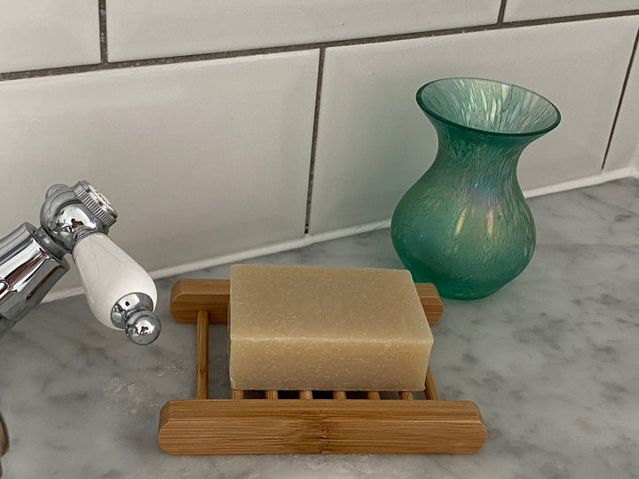 SWEAT GUARD aloe vera soap soothes, moisturises, cools and helps regulate excessive sweating.